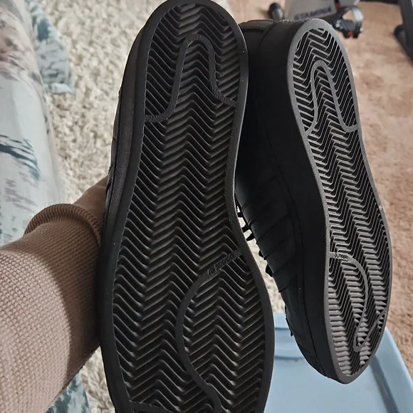 Adidas Superstar Black Size 10 - Picture 5 of 5